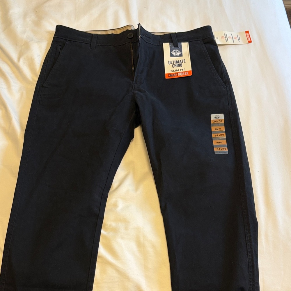 Dockers Men's Black Chino Pants